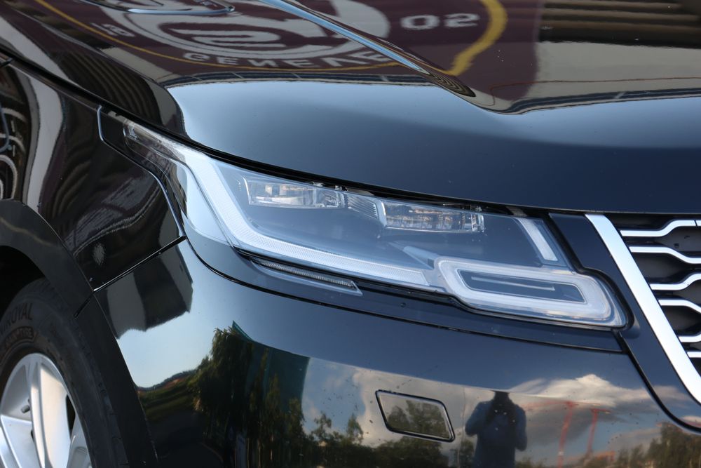 Range Rover Velar D300 R-DYNAMIC | CarYouNeed.ch